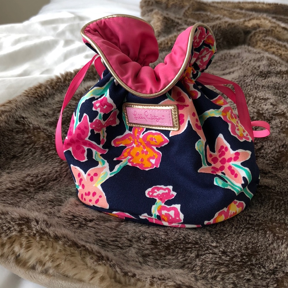 Lilly Pulitzer “It’s Cinch” Travel Pouch